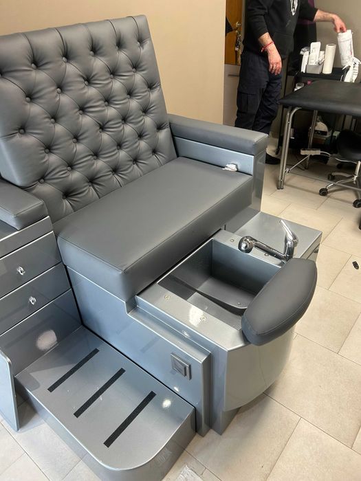 педикюрен стол професионален с хидромасажи от производител