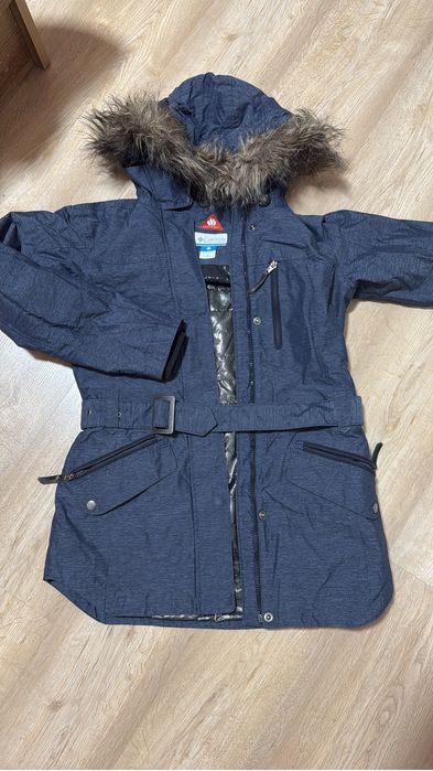 Женскте джинсы, платье, куртки оригинал