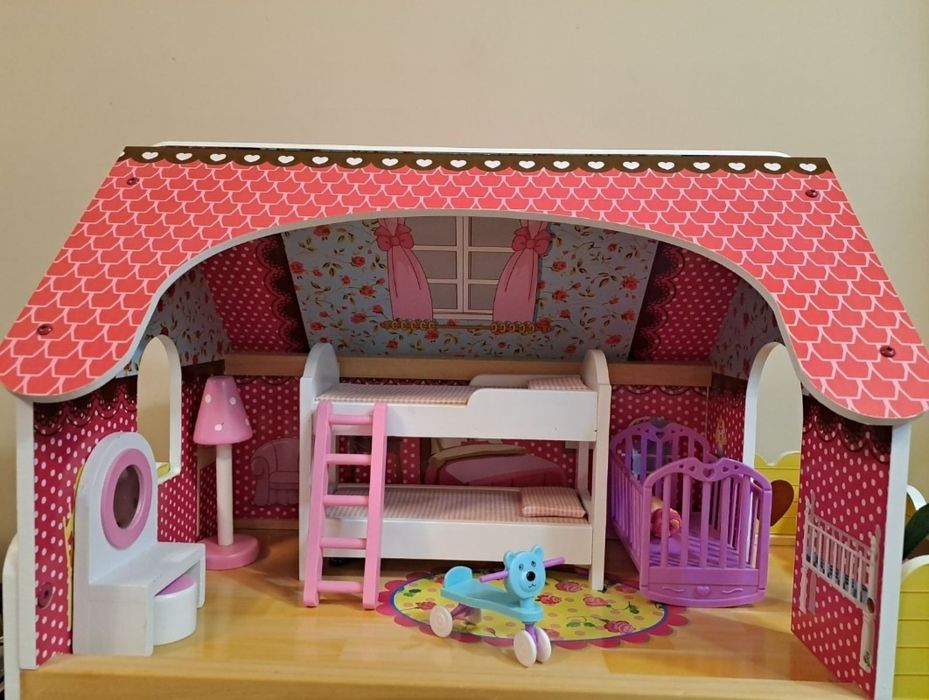 Дървена къща за кукли Iso Trade, голяма, с аксесоари