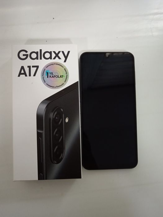 Срочно Продаётся новый Samsung Galaxy A17.  Не пользовались.