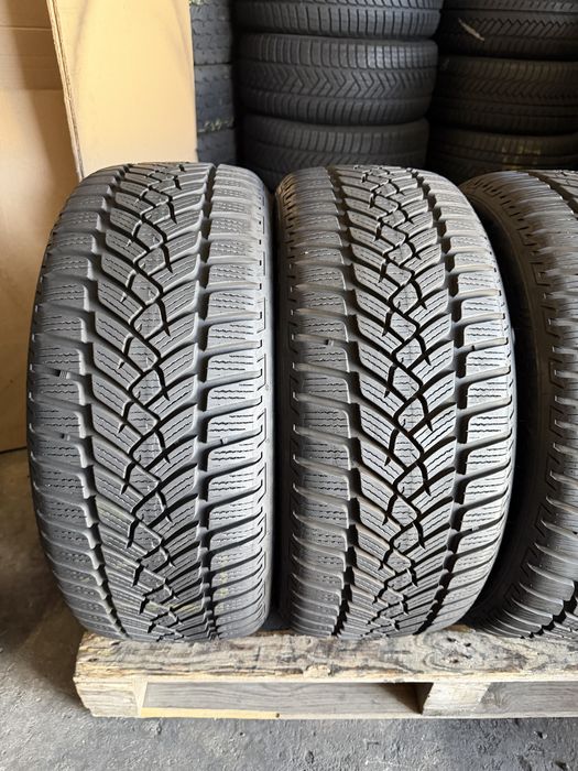 4 anvelope iarna 215/45/17 Fulda 7.9-8.7 mm!