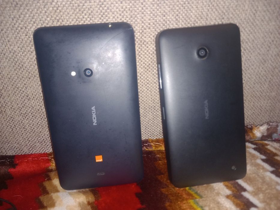 Telefoane  doua  bucati.