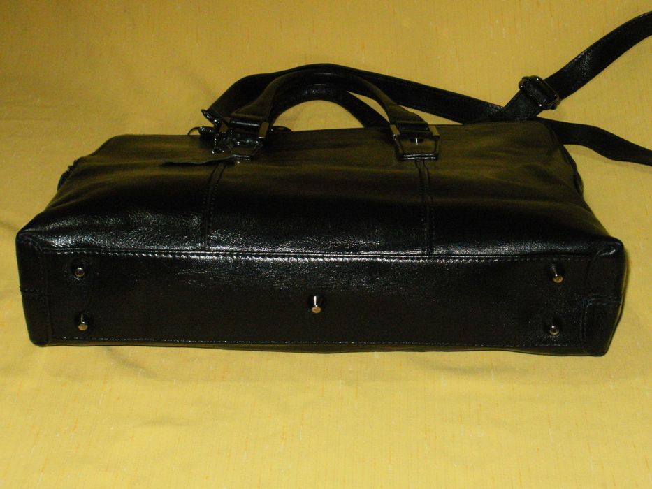 VIA VICTORIA нова бизнес чанта естествена кожа