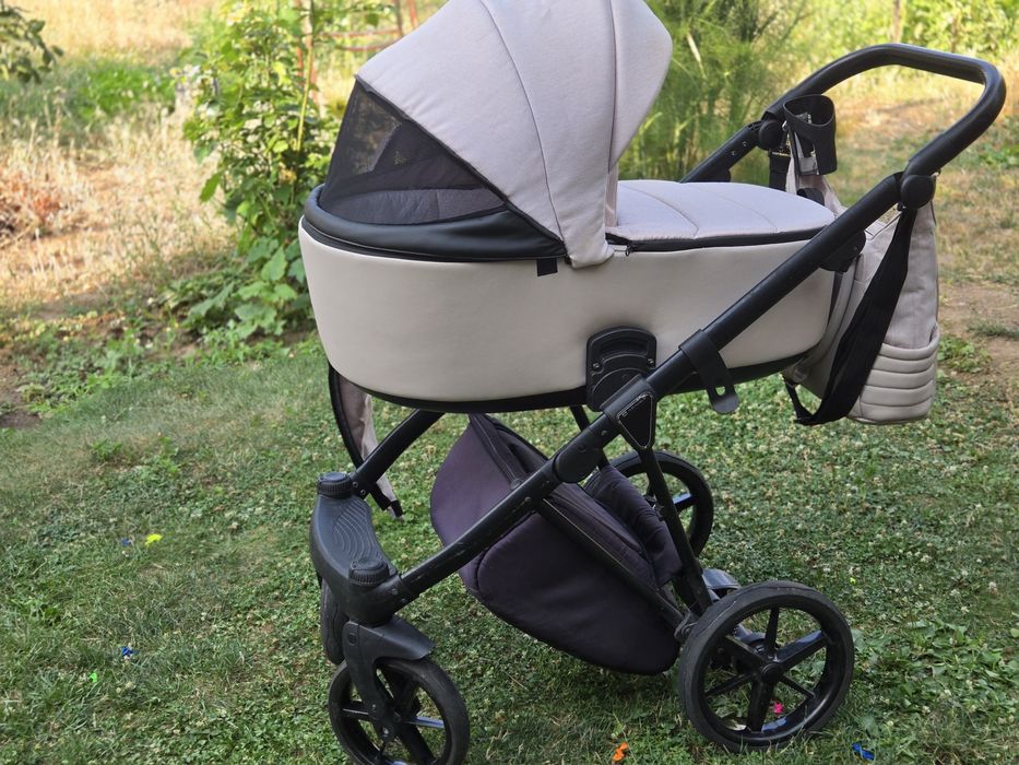 Бебешка количка Adamex porto 2 в 1.