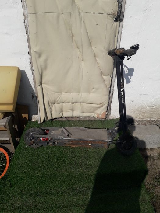 Электросомокат на запчасти