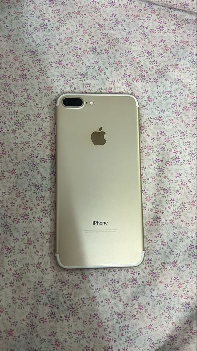 Iphone 7plus/gold 128