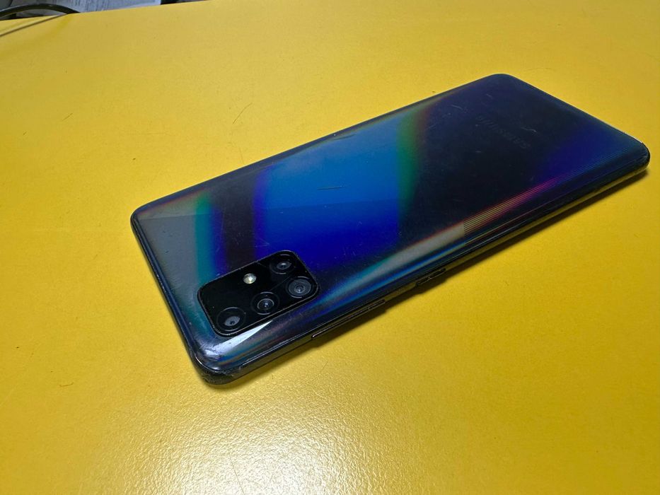 Смартфон Samsung Galaxy A51 128GB 4GB RAM Dual (A515F)