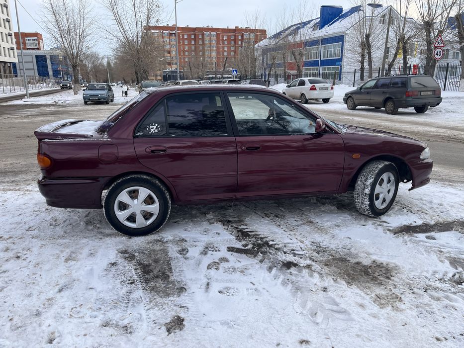 Продам митсубиси лансер 1993г
