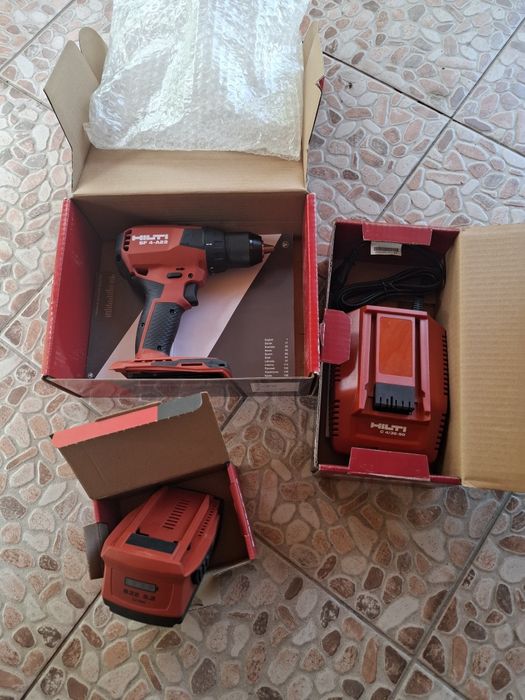 Hilti. Шуруповерт.