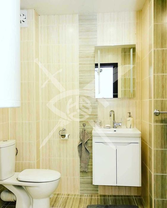 Дава се под наем Тристаен апартамент в Варна, Левски - 100 кв.м за 800 € - Снимка #8