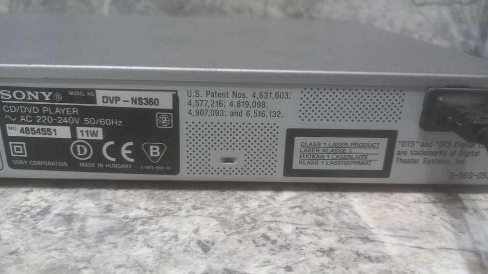 dvd SONY -DVP-NS 360