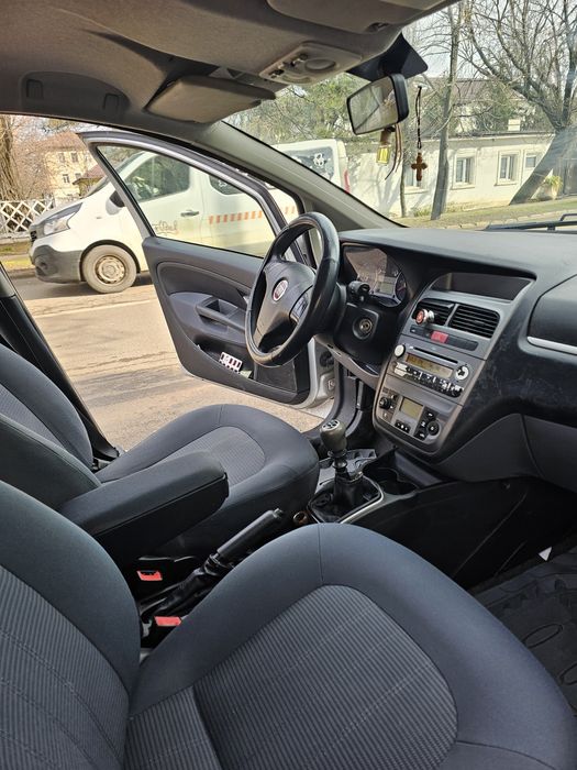 Fiat Linea 1.4 T-Jet 77 cp + Instalatie GPL