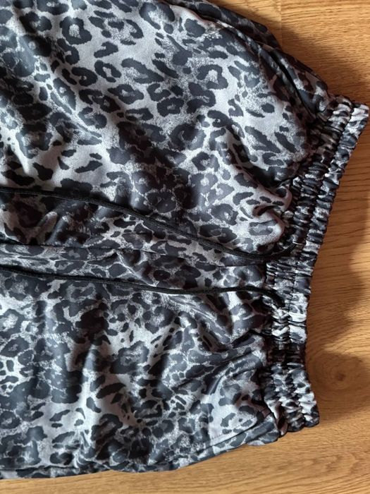 Oversized Панталон с леопардов принт