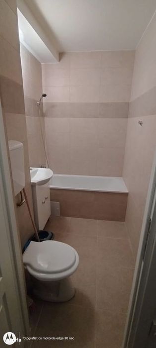 Costin Georgian prima inchiriere.