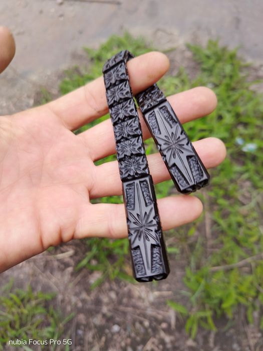 Четки перекидные из эбонита резные