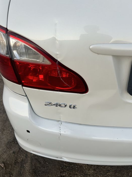 Ипсум 2004 ж.Газ бензин.