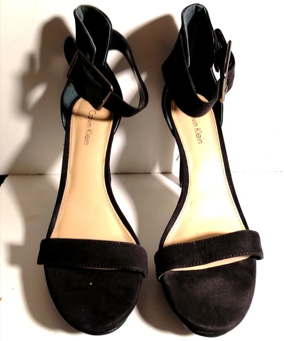 Обувки с висок ток Calvin Klein 36 ти номер