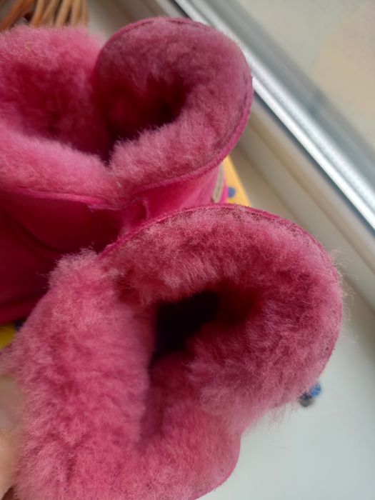 Натуральные детские угги