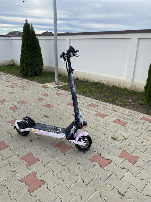 Trotineta electrica kukirin g 2 pro 2024