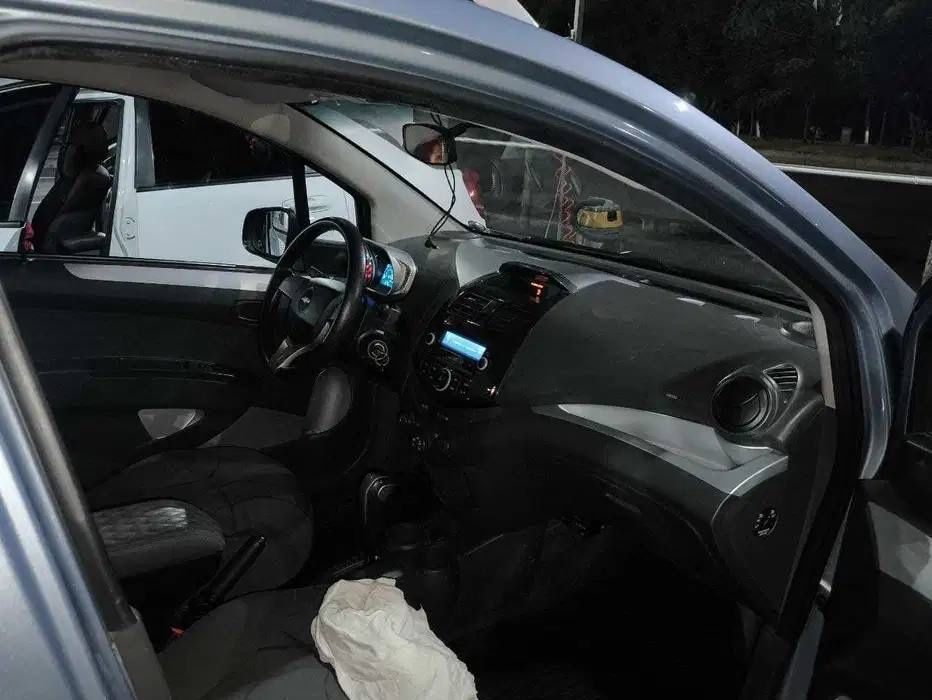 Chevrolet Spark 2018 — 3