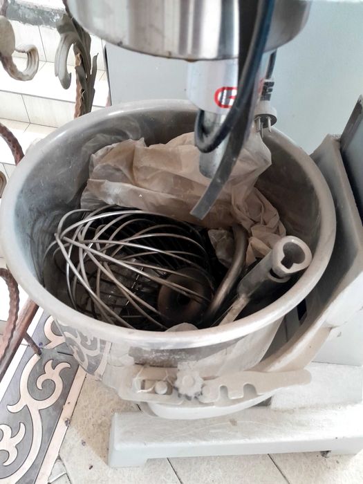 Тестомес - миксер