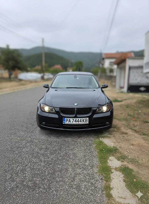 BMW E90 325I 218 к.с. Седан 2005 Навигация Кожен салон