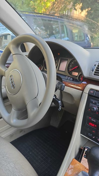 Audi A4 3.0 ASN quattro automat