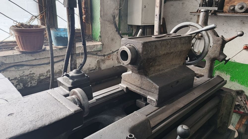 Токарный станок 1в62г