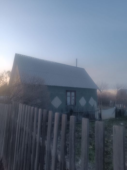 Продам дачу с домиком.