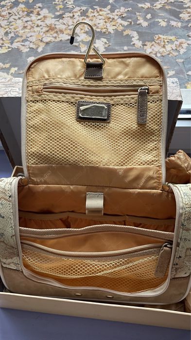 Кожаная барсетка женская