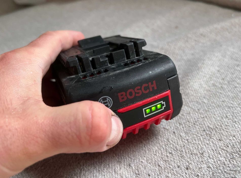 Acumulator baterie Bosch GBA 18V 4.0Ah M-C Li-Ion