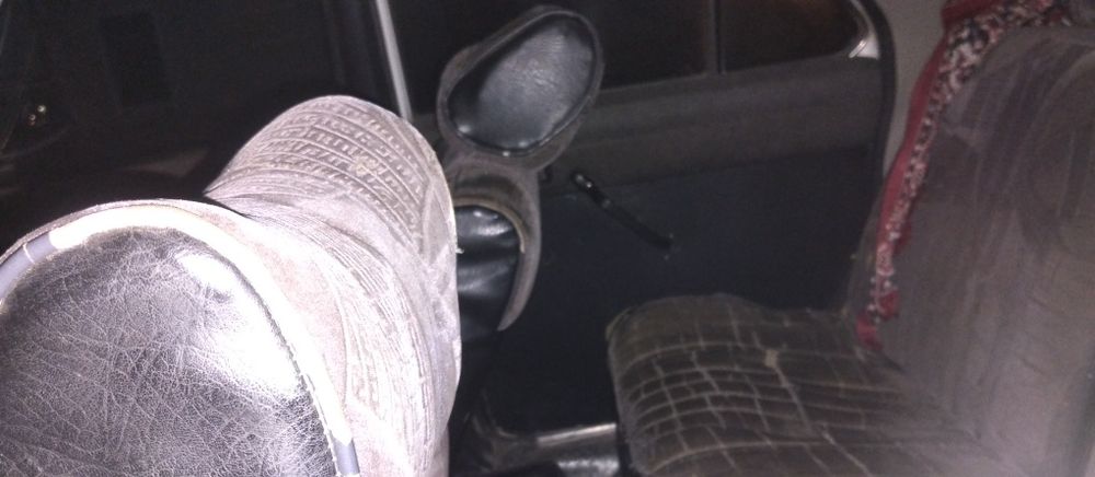 Gaz 24 11 volga  sotiladi