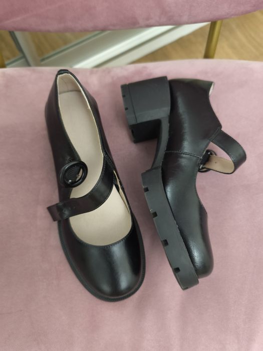 Туфли из натуральной кожи