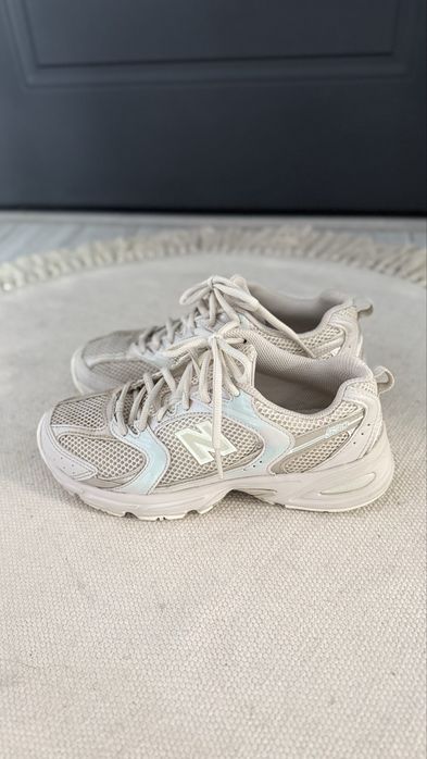 Adidasi new balance, marimea 37