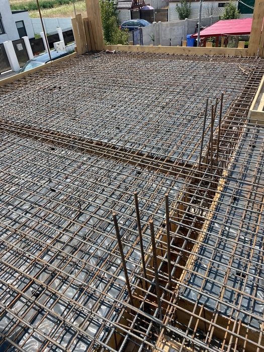 Fara avans. Constructii case la rosu,renovari