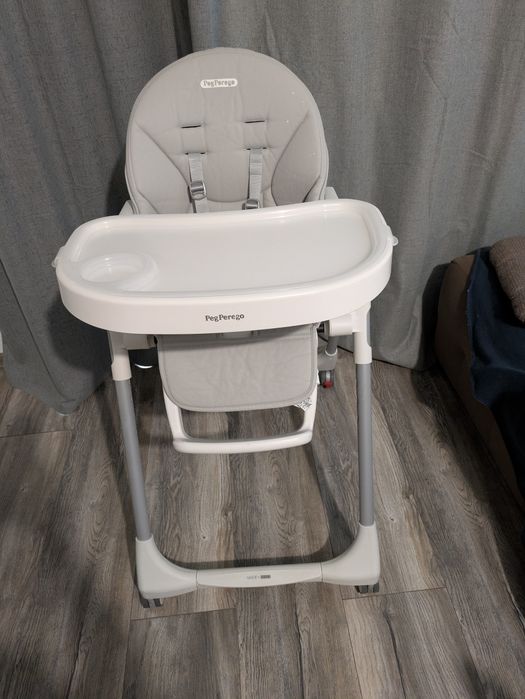 Стол за хранене Peg Perego Prima Pappa follow me сив