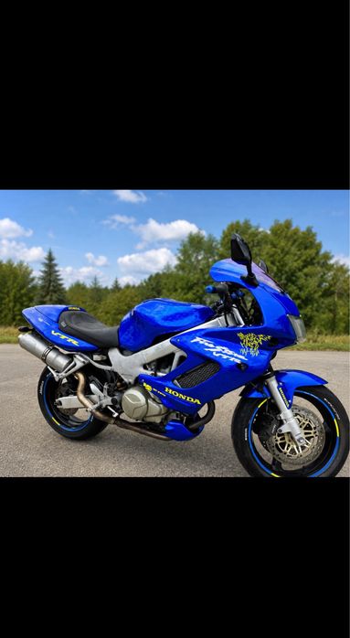 Honda  VTR  1000