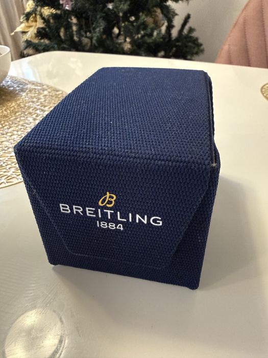 Breitling Super Avenger Chronograph  48mm. Оригинален, като нов. 2024г