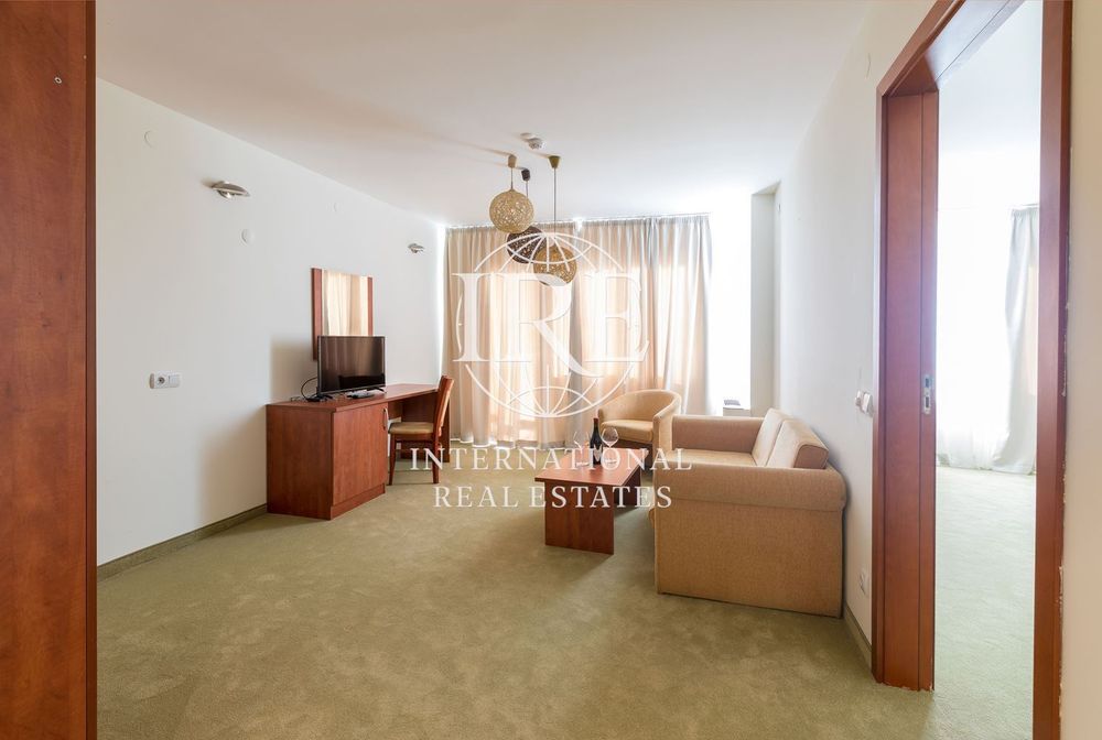 Хотел в Благоевград, област-гр.Банско площ 5300 цена 1 890 000