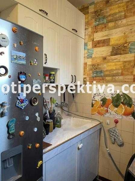 Продава се Тристаен апартамент в Пловдив, Кючук Париж - 65 кв.м за 1385 €/кв.м - Снимка #4