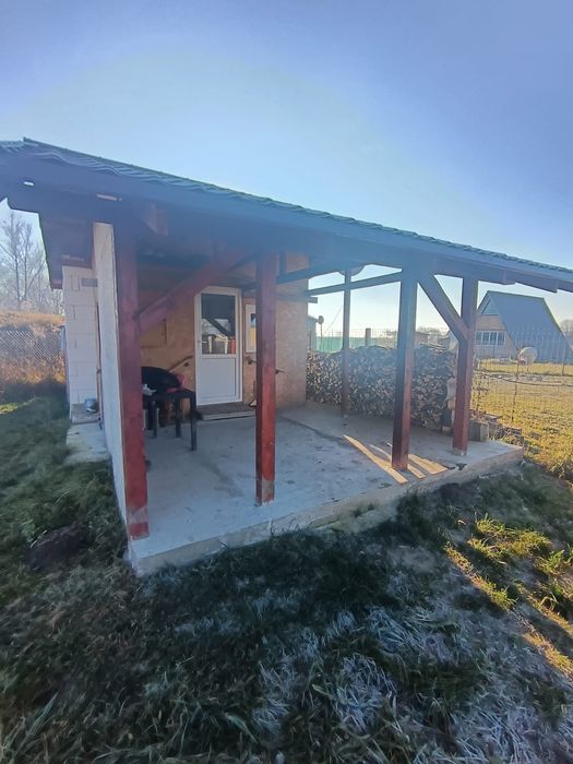 Căsuță+teren+utilități