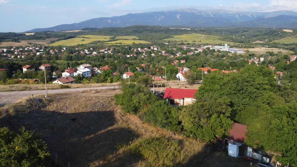 УПИ с план за застрояване