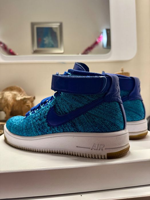 Nike AirForce 1 Flyknit