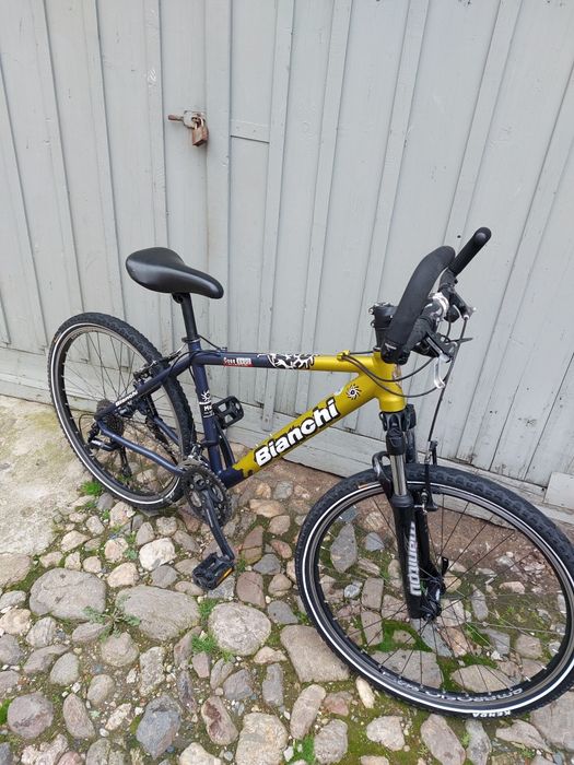 Vând role pentru copii