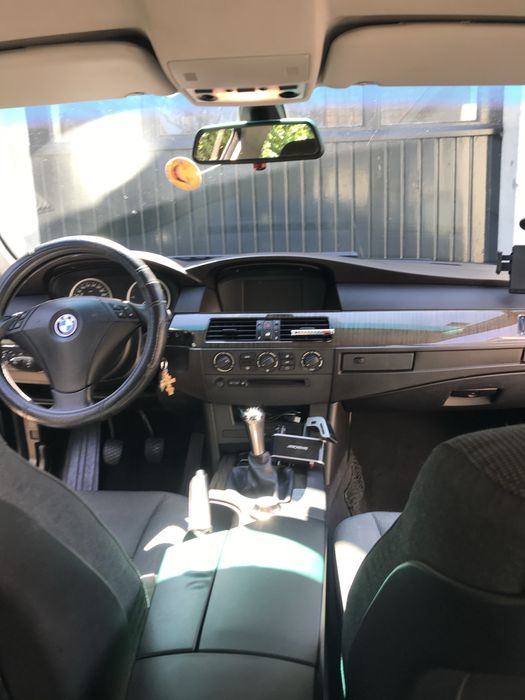 Vand bmw 525 2.5 D an fabricatie 2004