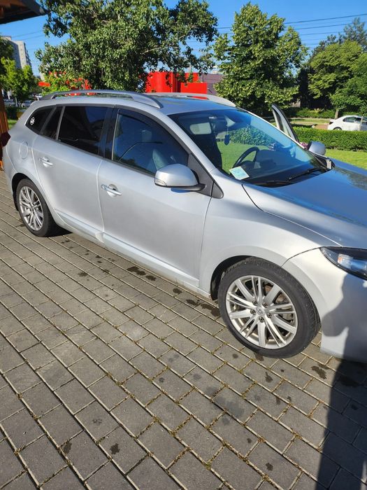 RENAULT Megane