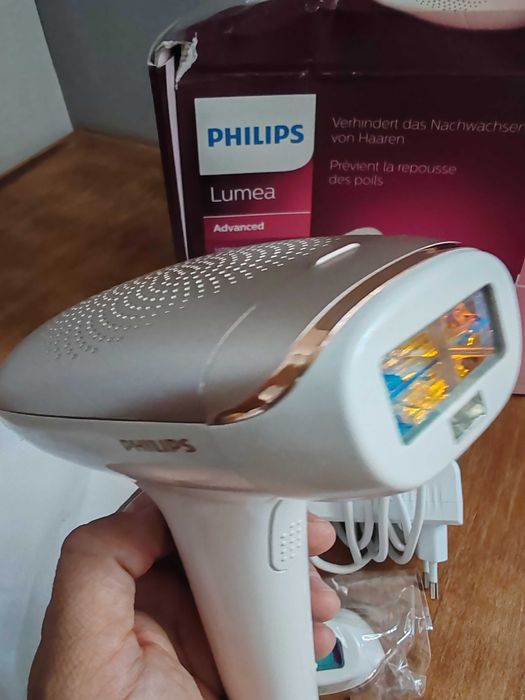 Vand Philips IPL1997 – Epilator IPL Lumea Seria 7000
