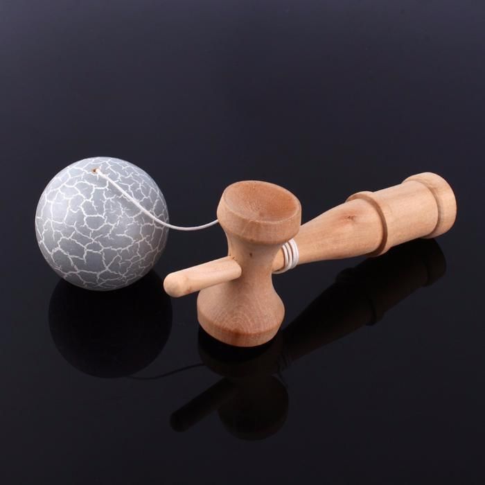 Kendama - NOU - model deosebit