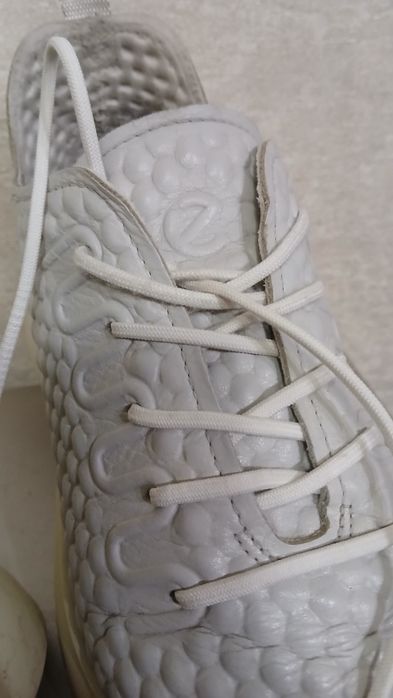 Кожаные кроссовки ECCO Therap