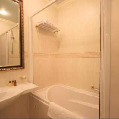 Дава се под наем Двустаен апартамент в София, Гео Милев - 65 кв.м за 370 € - Снимка #1